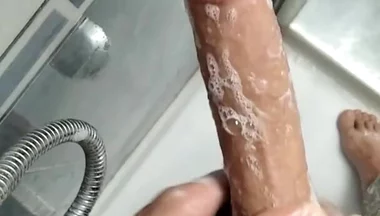 Jerking Big Cock in Shower, Cream Baths Cock and Squirting on Feet