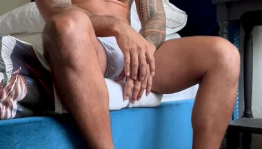 I Know That You Like to Watch Me Take a Shower After Workout Ortizjona / Jona Ortiz