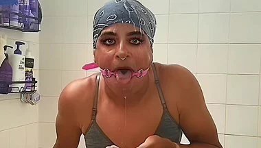 Kris Reelz - Self Face Spit,agagging on a Mouth Ring