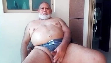 An Early Masturbation for My Neighbors They Love to Come and Duck My Fick