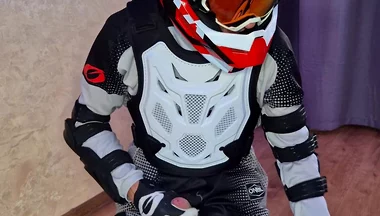 I Put on My Boyfriend's Mxgear, Cum Twice