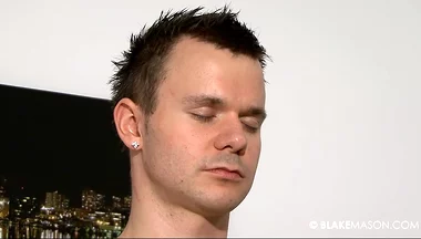 Intense Slow Wanking with Straight Craig